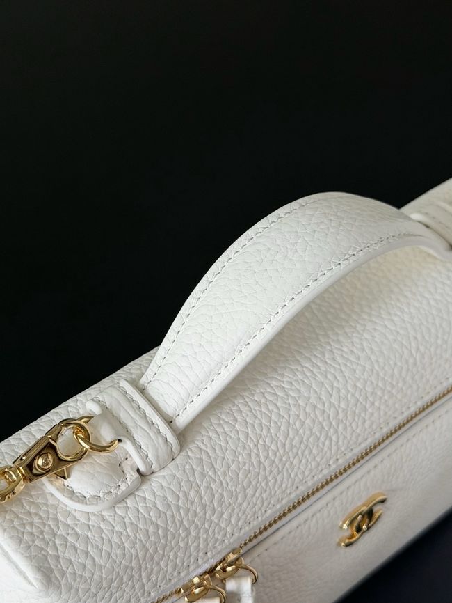 Chanel Large Vanity with chain AP5347 white