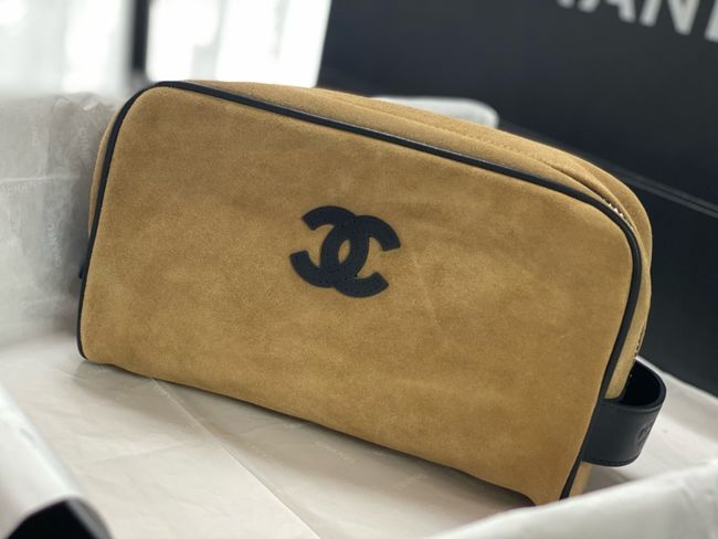 Chanel Suede Calfskin Zipped Pouch AS5226 brown Chanel Suede Calfskin Zipped Pouch AS5226 brown