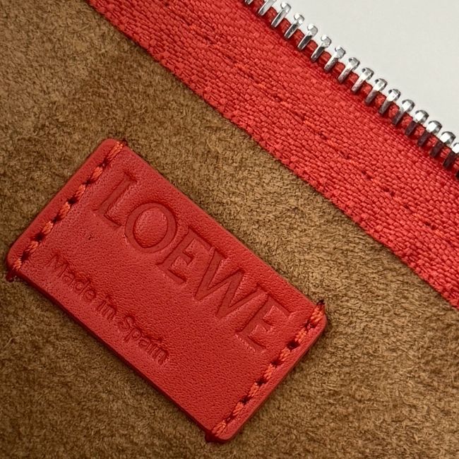 Loewe Leather Shoulder Bag 262544 red