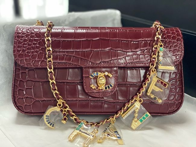 Chanel Clutch with chain Crocodile Embossed AS6340 Burgundy