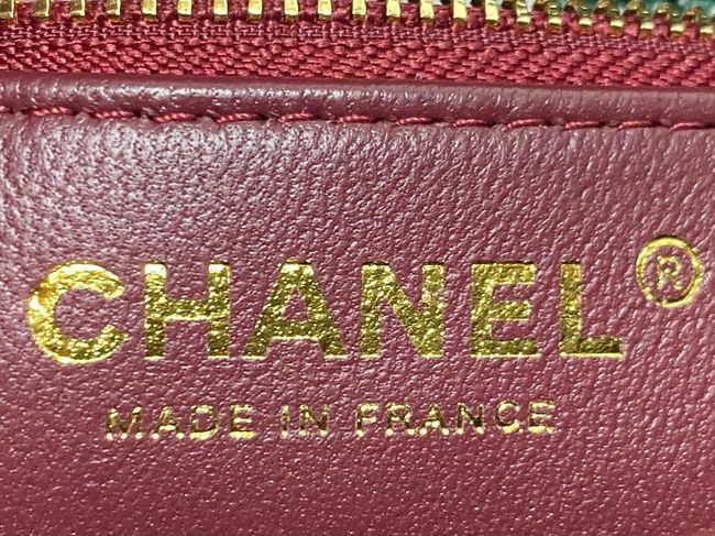 Chanel Clutch with chain Crocodile Embossed AS6340 dark green
