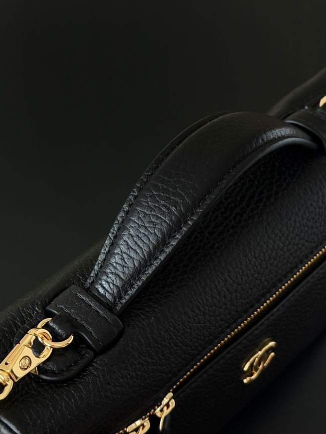 Chanel Large Vanity with chain AP5347 black