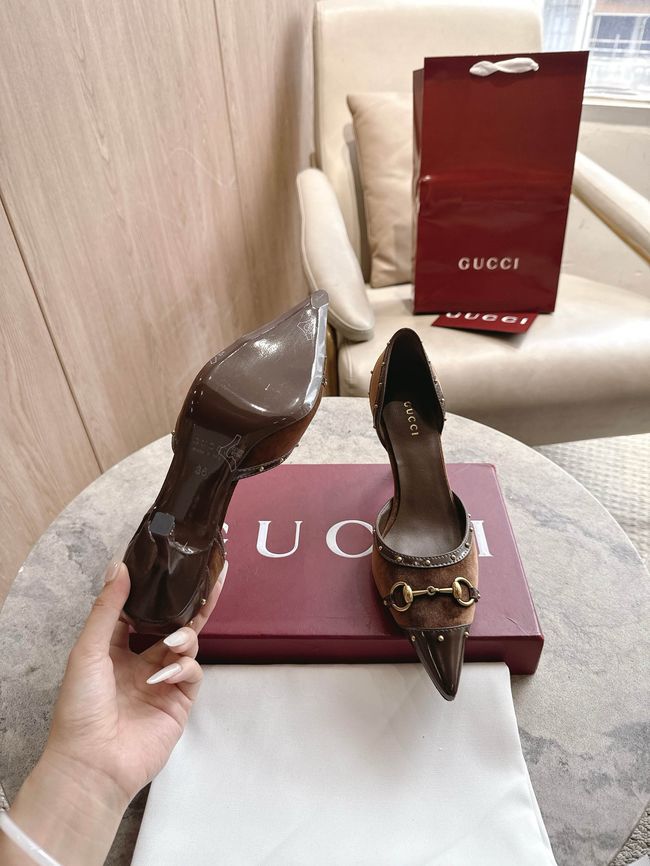 Gucci Womens Savoy pump 875052-2