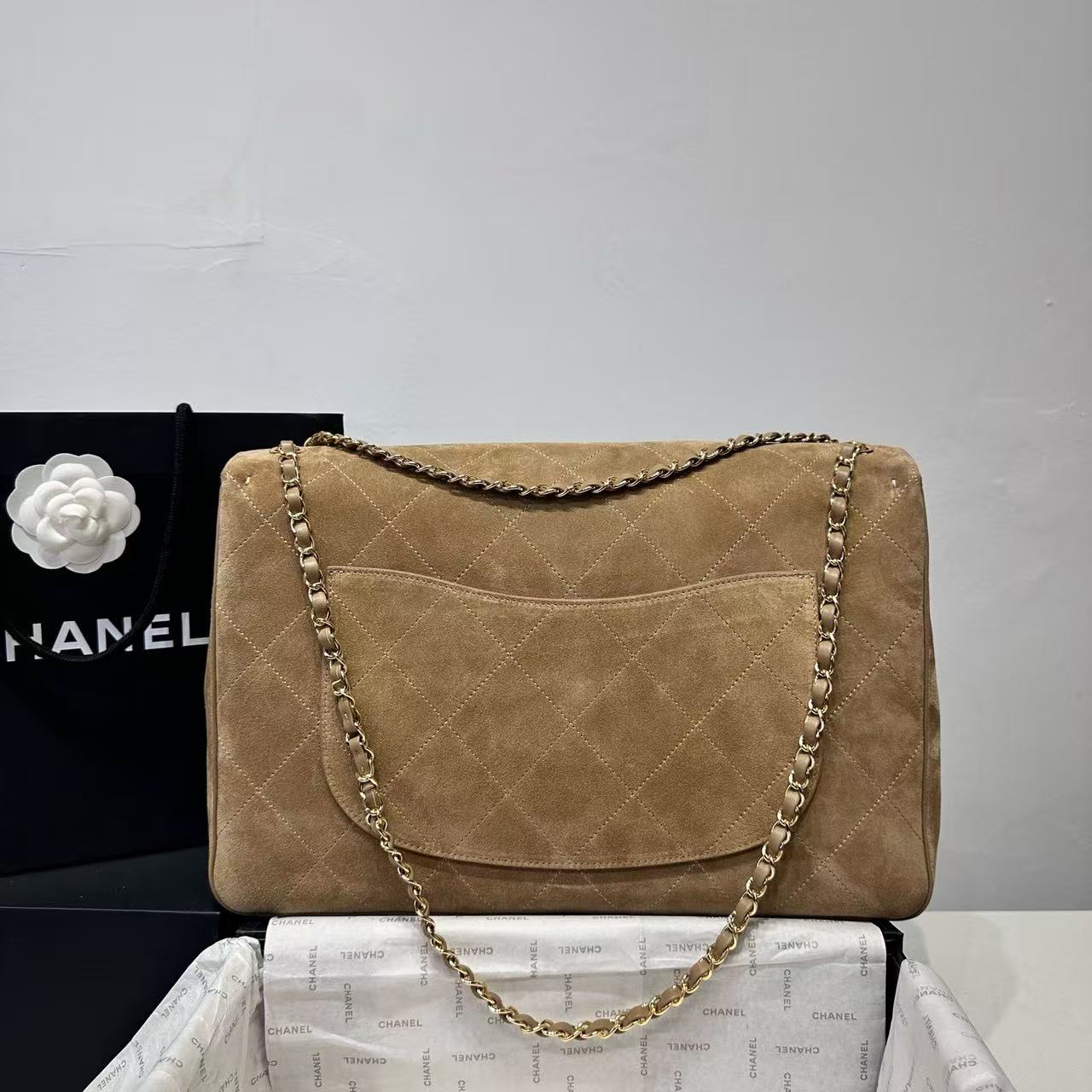 CHANEL Maxi Flapbag Suede Calfskin AS6233 brown CHANEL Maxi Flapbag Suede Calfskin AS6233 brown