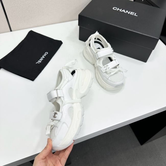 Chanel Sneakers 64109-4