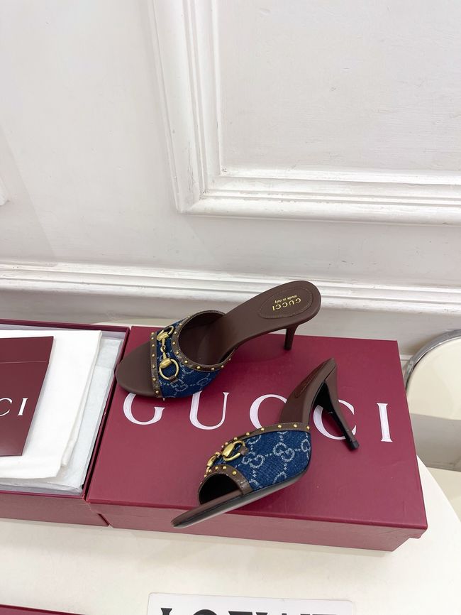 Gucci Womens slide sandal with Horsebit 853671-2