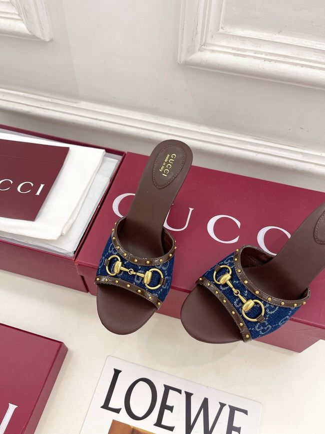Gucci Womens slide sandal with Horsebit 853671-2