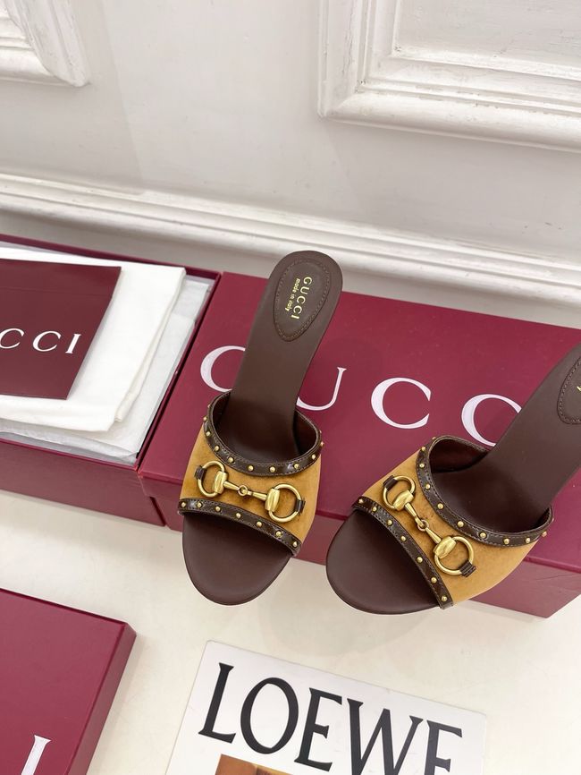 Gucci Womens slide sandal with Horsebit 853671-3