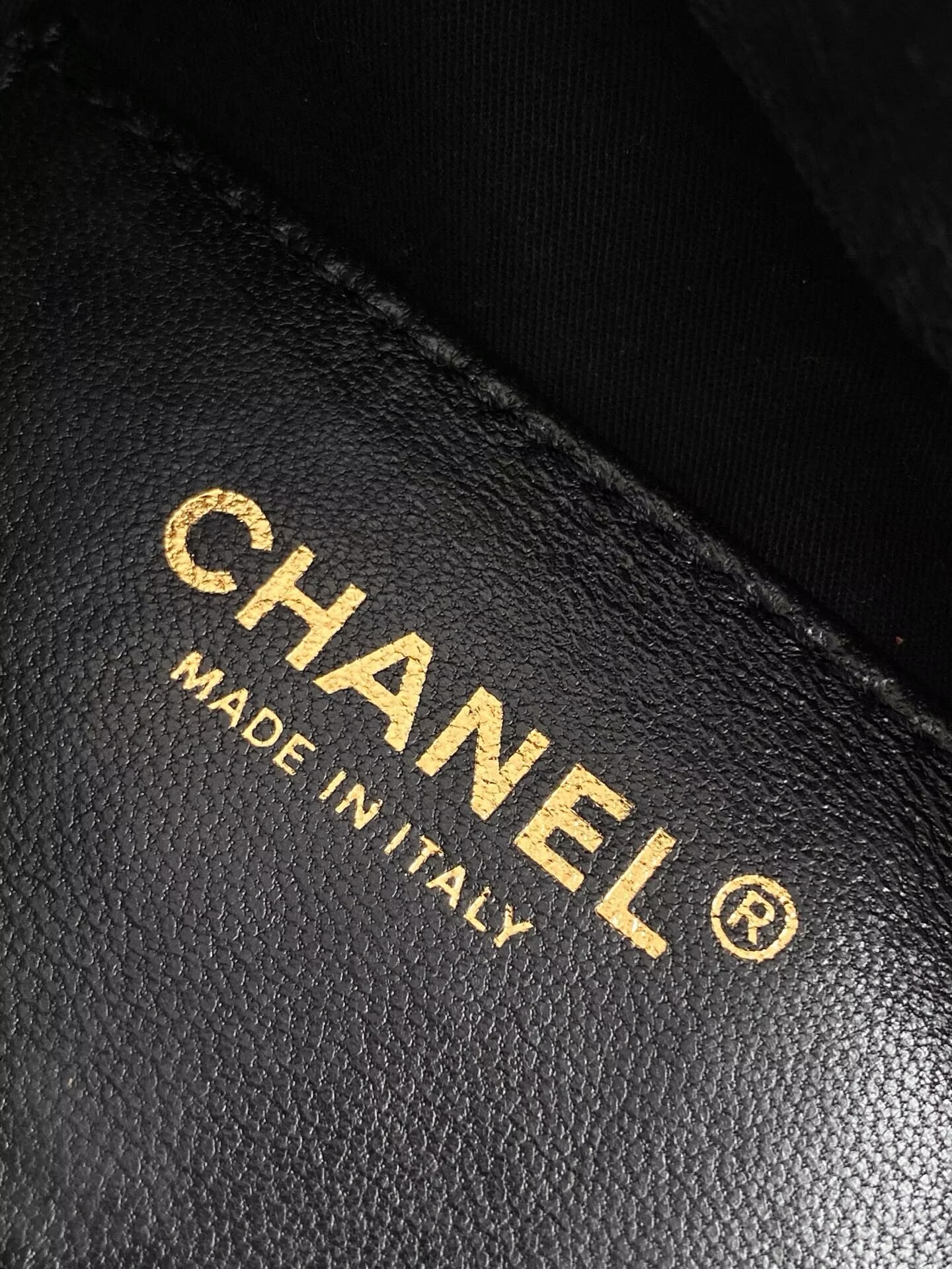 CHANEL 25 MINI HANDBAG Retro Denim AS5631 Black & Gray Gradient CHANEL 25 MINI HANDBAG Retro Denim AS5631 Black & Gray Gradient