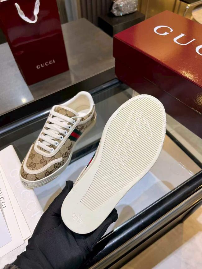 Gucci sneaker with Web 757943-11