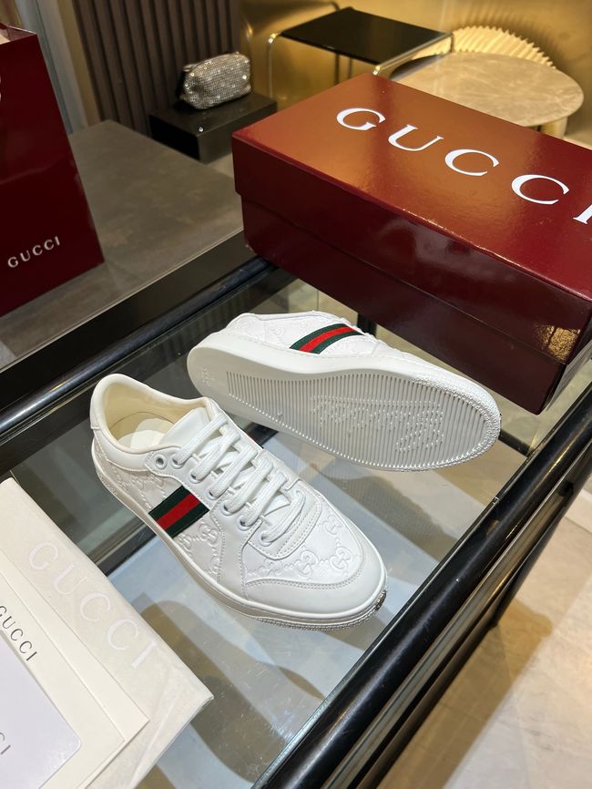 Gucci sneaker with Web 757943-12