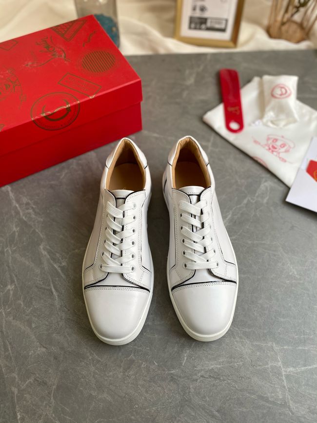Christian Louboutin flat shoes 64129-18