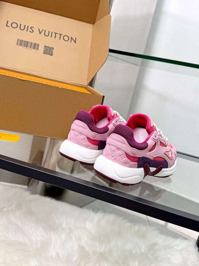 Louis Vuitton Sneakers 64131-2