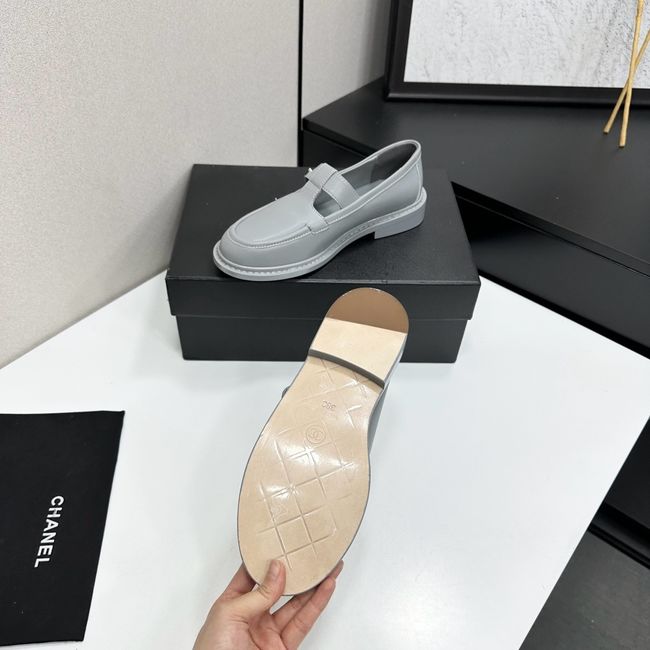 Chanel Moccasins 64135-1
