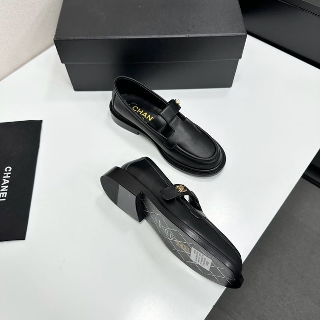 Chanel Moccasins 64135-5