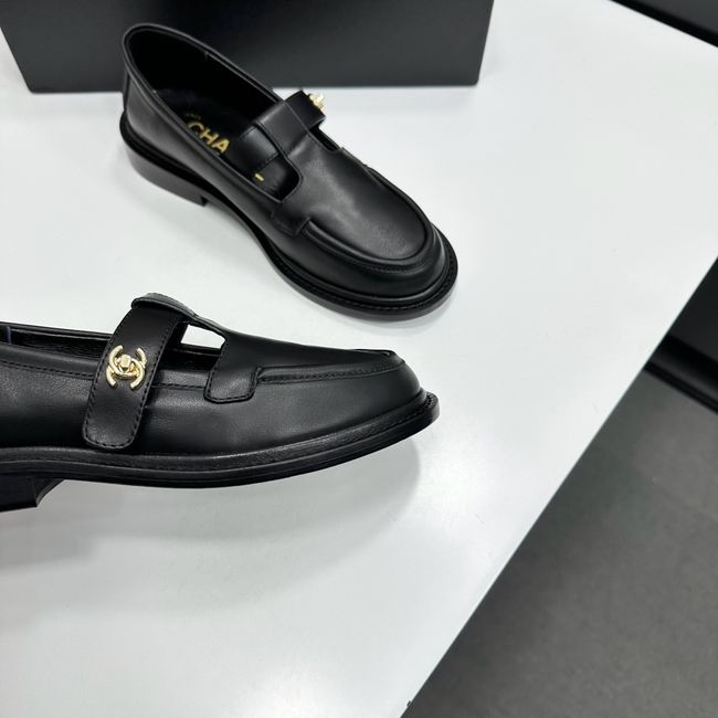Chanel Moccasins 64135-5