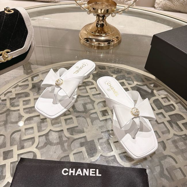 Chanel Thongs 64134-1
