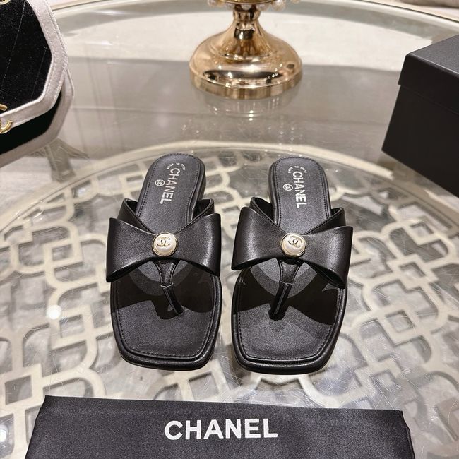 Chanel Thongs 64134-2