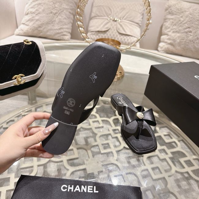 Chanel Thongs 64134-2
