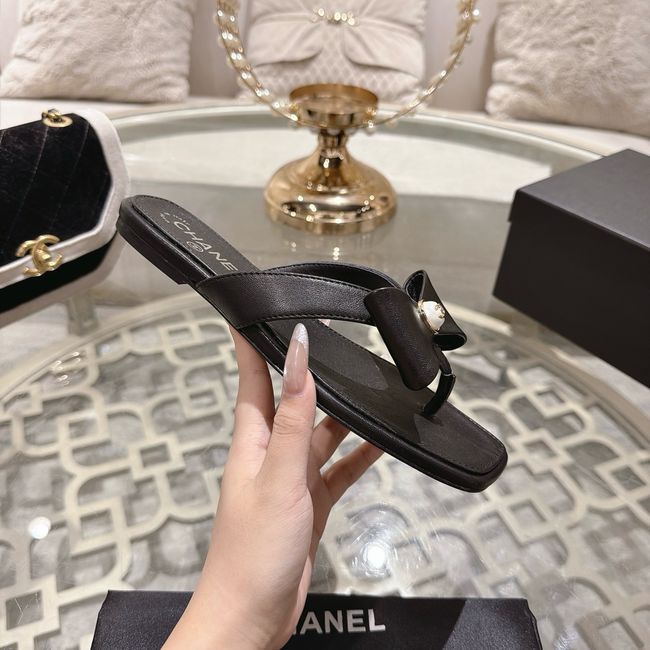 Chanel Thongs 64134-2