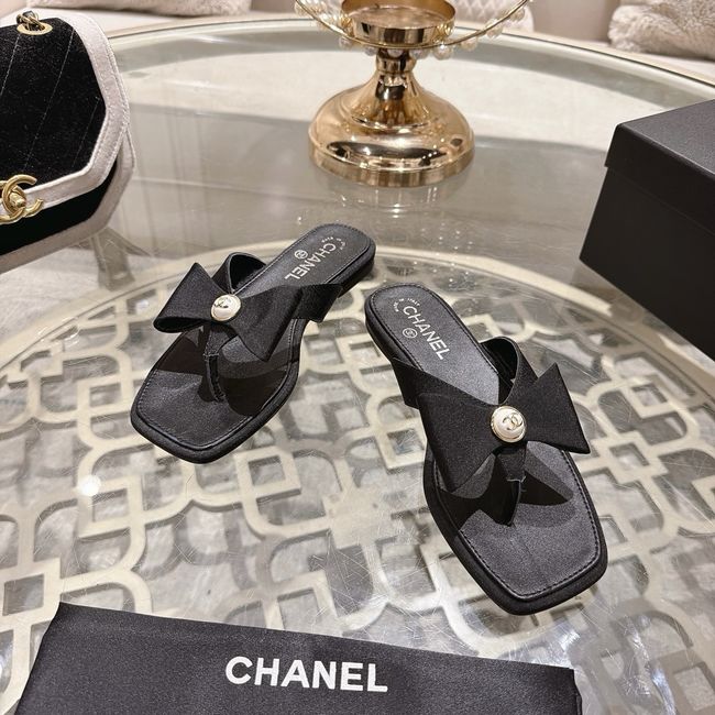 Chanel Thongs 64134-4