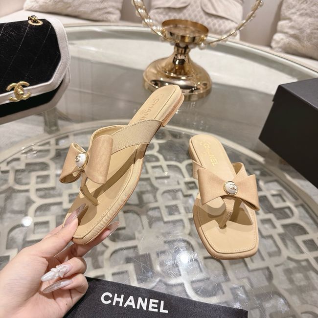 Chanel Thongs 64134-6