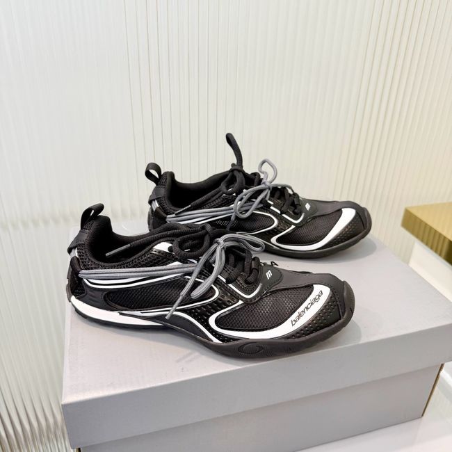 Balenciaga Sneakers 64142-1