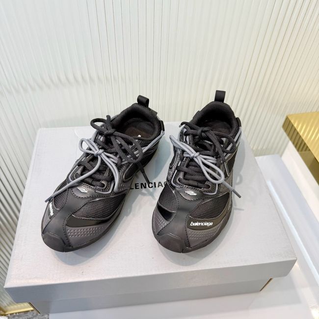 Balenciaga Sneakers 64142-5