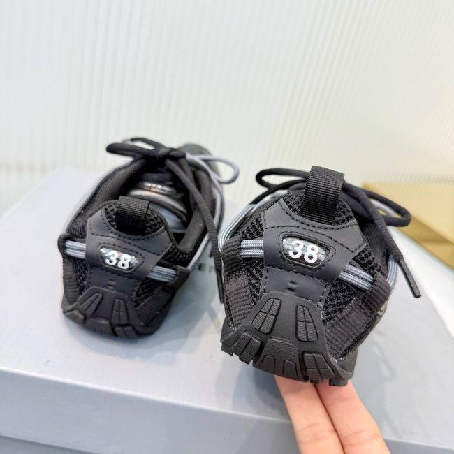 Balenciaga Sneakers 64142-5