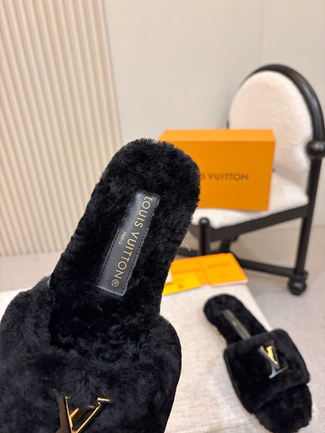 Louis Vuitton Mare Flat Mule 64139-1