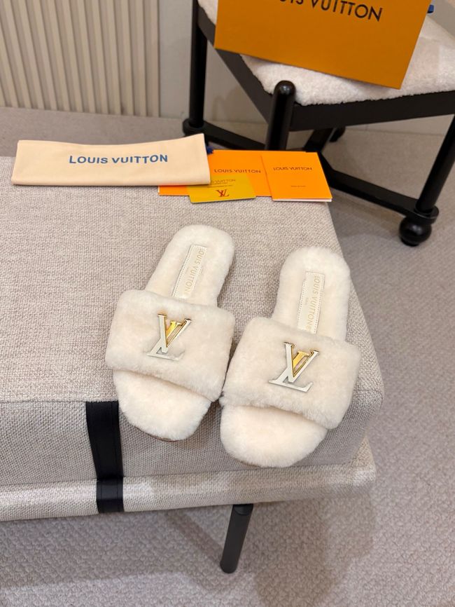 Louis Vuitton Mare Flat Mule 64139-3