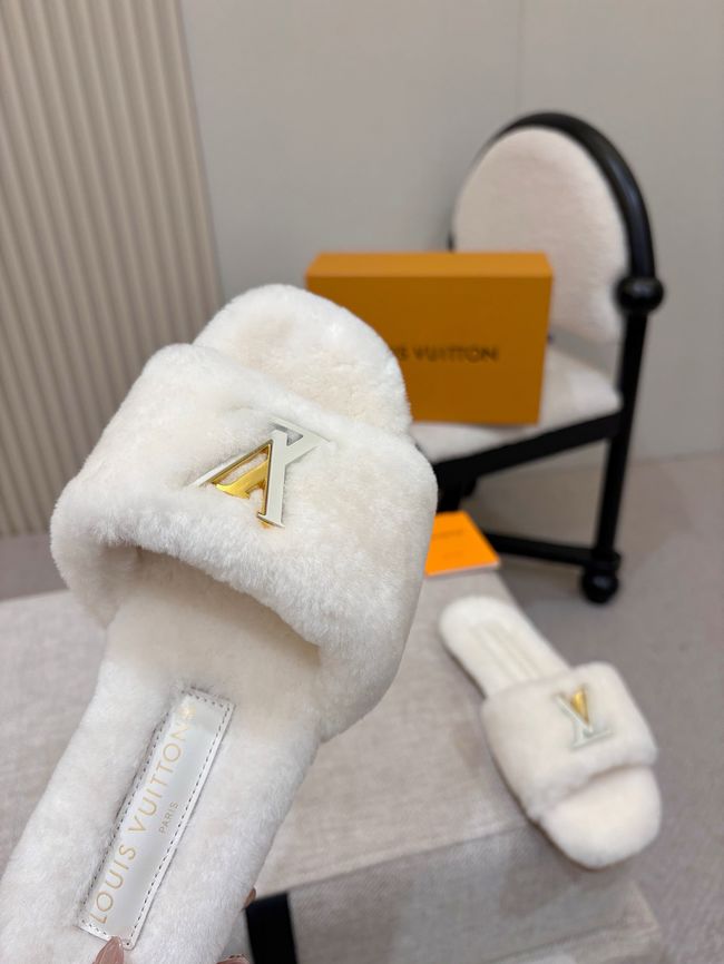 Louis Vuitton Mare Flat Mule 64139-3