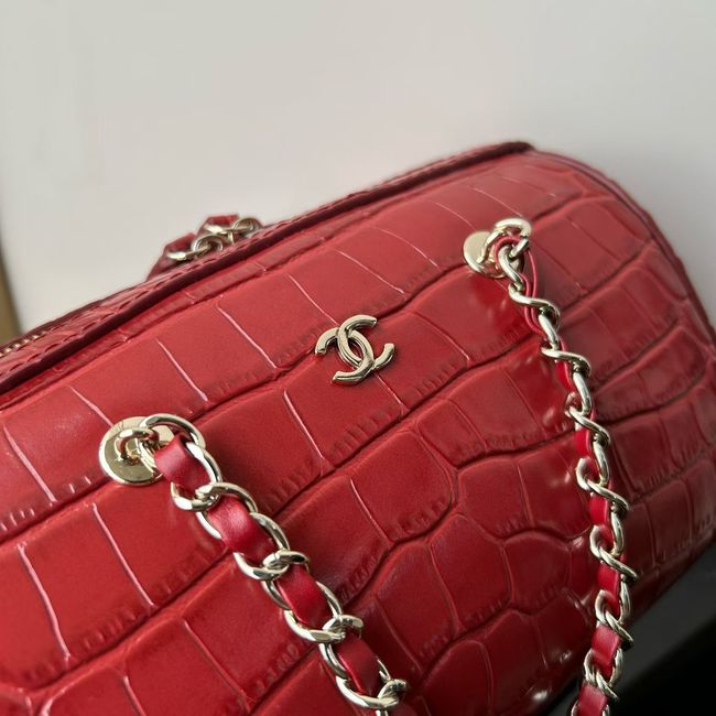 Chanel Clutch with chain Crocodile Embossed AS4474 red