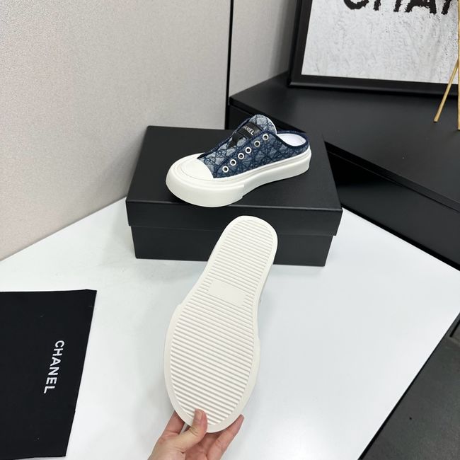 Chanel Mules 64144-2