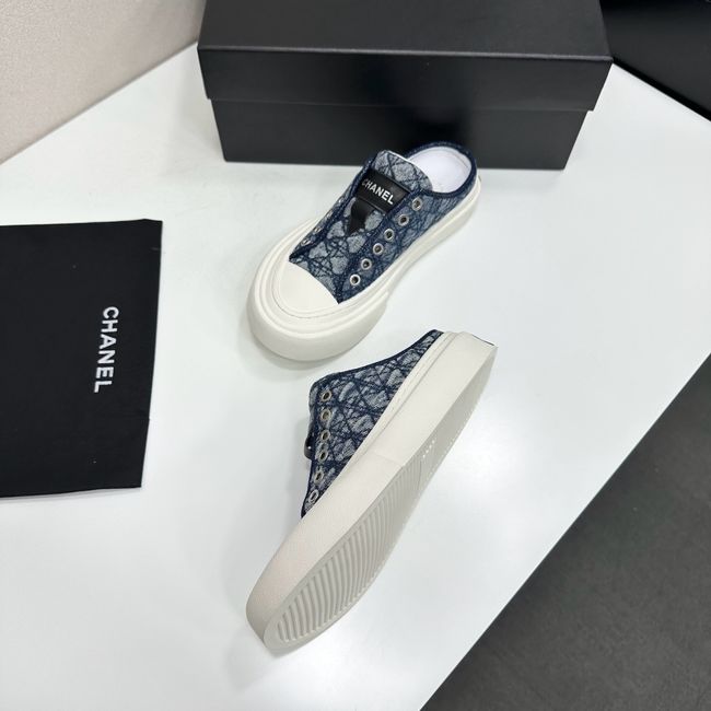 Chanel Mules 64144-2