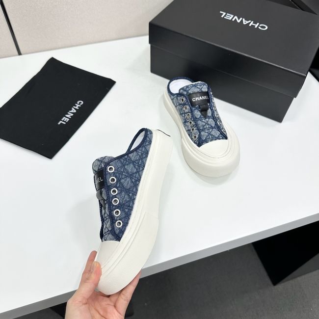 Chanel Mules 64144-2