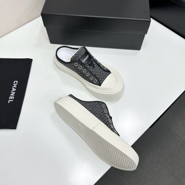 Chanel Mules 64144-3
