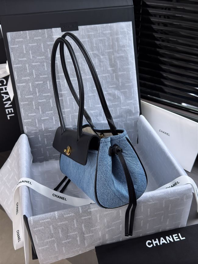 Chanel Small Shopping Bag AS6288 Black & denim blue Chanel Small Shopping Bag AS6288 Black & denim blue