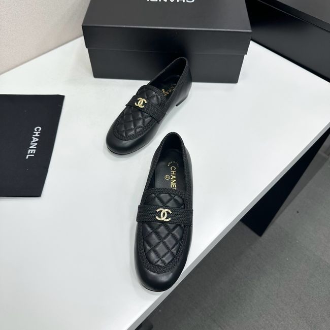 Chanel Moccasins 64153-5