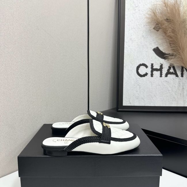 Chanel Mules 64154-2