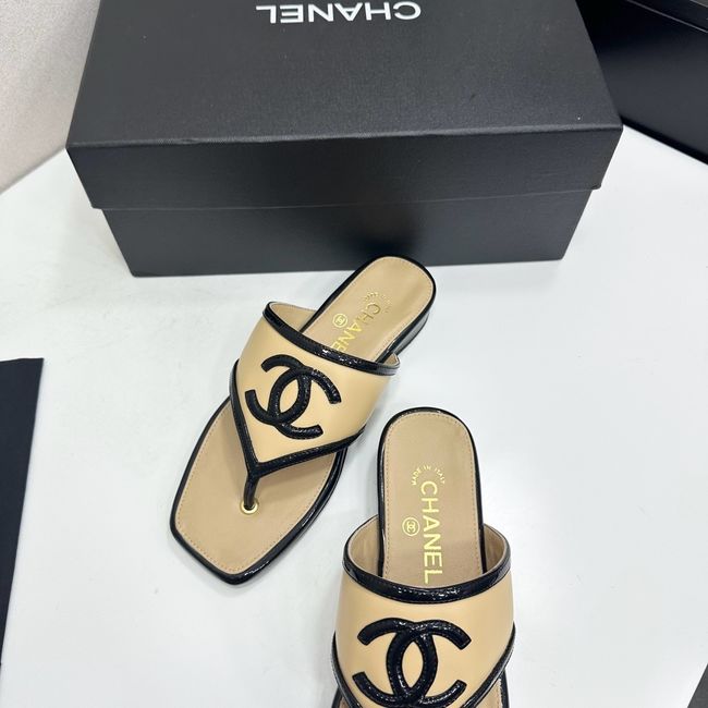 Chanel Thongs 64160-6