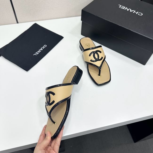 Chanel Thongs 64160-6