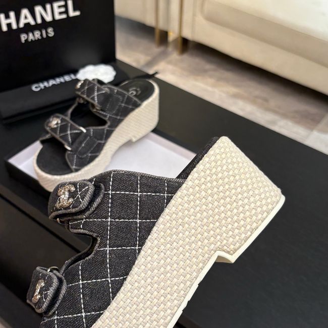Chanel Mules 64165-3