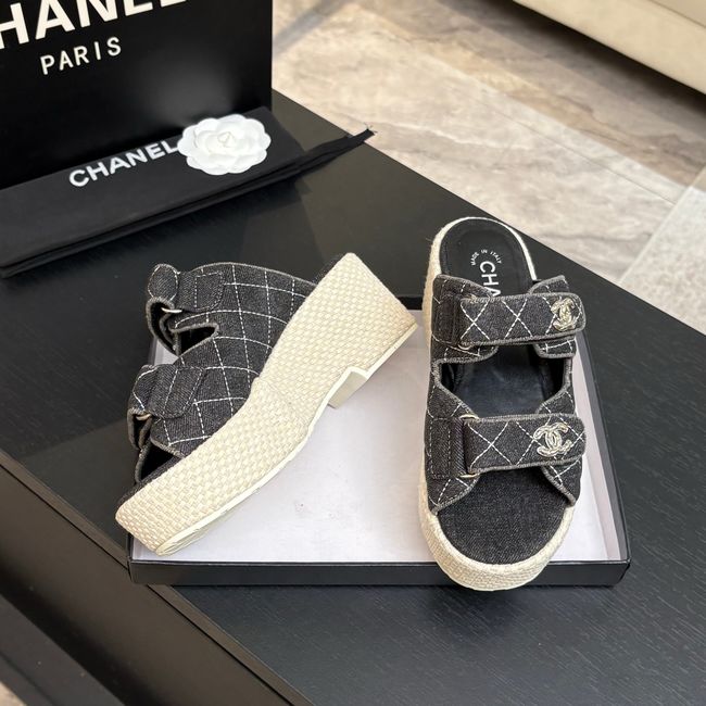 Chanel Mules 64165-3