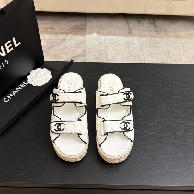 Chanel Mules 64165-4