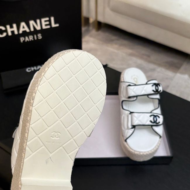 Chanel Mules 64165-4