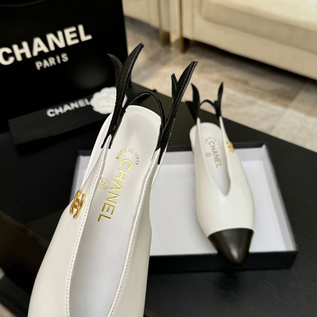 Chanel Slingbacks 64166-4