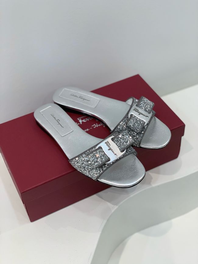 Ferragamo Slippers 64189-1