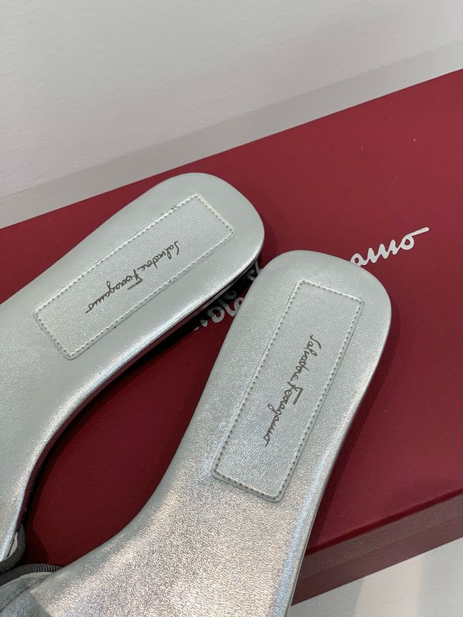 Ferragamo Slippers 64189-1