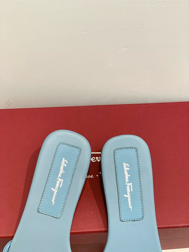 Ferragamo Slippers 64189-3